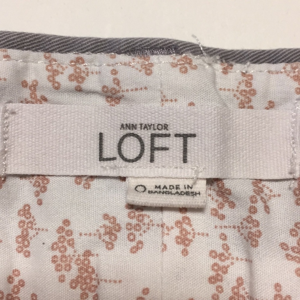 Loft Women’s Shorts - Picture 3 of 6